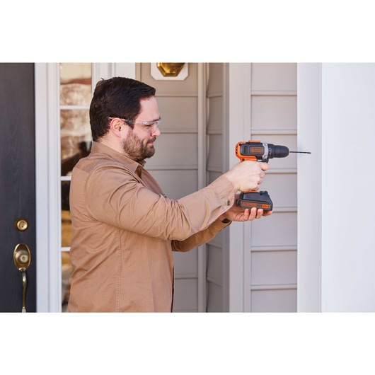 2 speed cordless drill and driver with 2 batteries