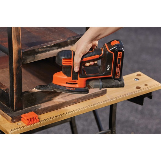 MOUSE detail sander feature of 20 volt MAX lithiuim ion 4 tool combo kit.