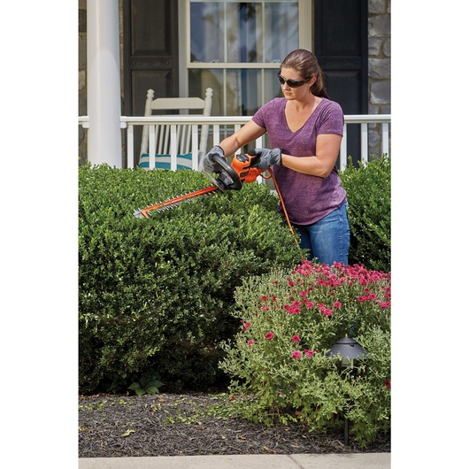 20 in. SAWBLADE™ Electric Hedge Trimmer