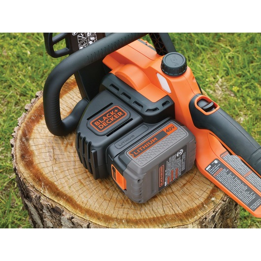 Automatic oiling system Lithium 12 inch Chainsaw.